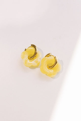 Color Me Daisy Hoop Earring