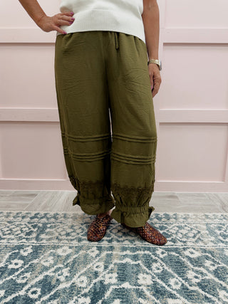 Day Dreamer Lace Pant - Olive