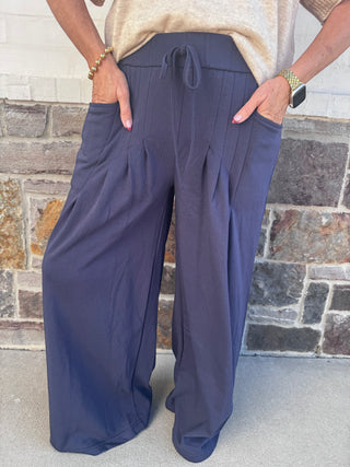 The Kate Pant - Navy
