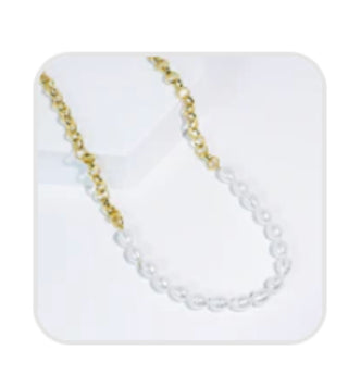 Treasure Jewels: Pearl Pop Gold Necklace