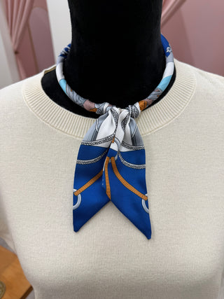 Kenzie Magnetic Neck Scarf - Navy