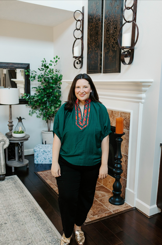 Mistletoe Moment Top - Green