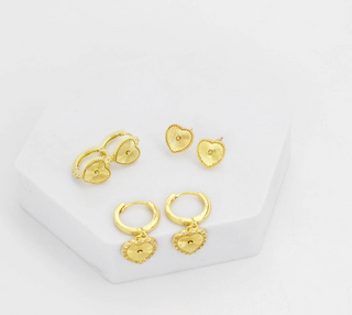 DOORBUSTER: All Hearts Stud Set