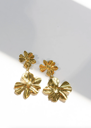 Peggy Vintage Gold Flower Earring