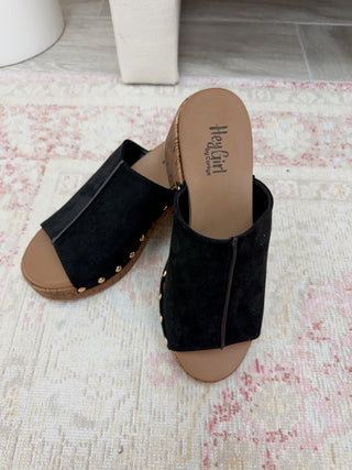 Corky's: Gaslight Wedge - Black
