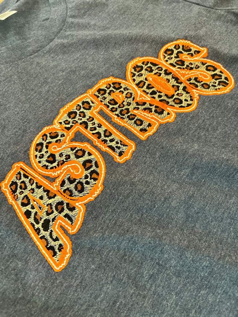 Avenue J Astros Leopard Embroidered Tee Medium